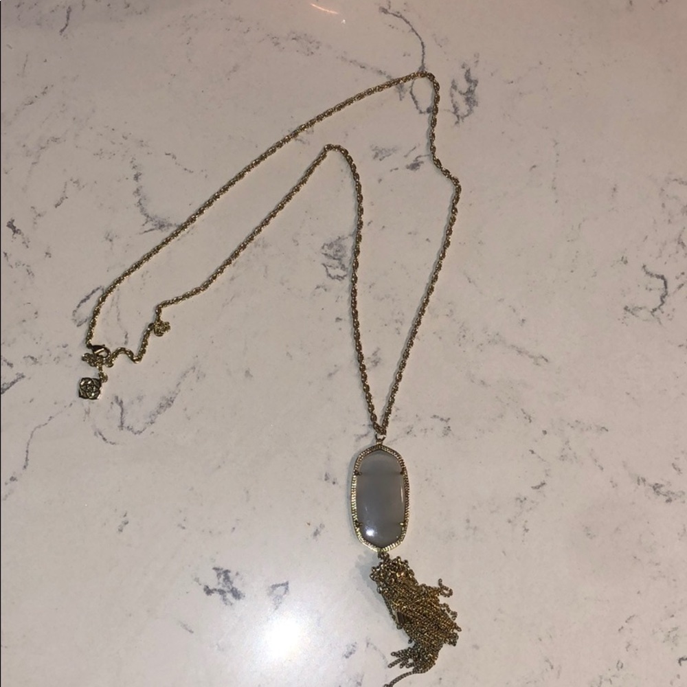 Never worn Kendra Scott Necklace!